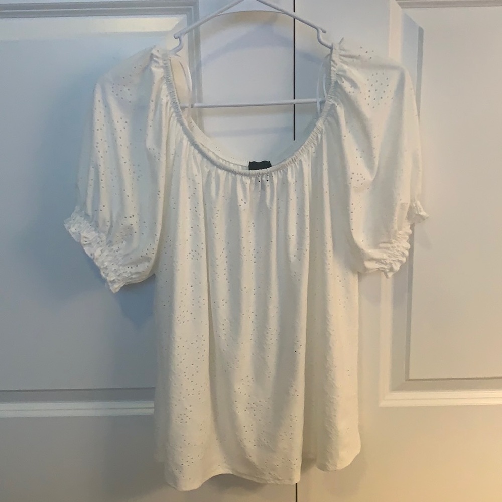 White, off the shoulder extra large blouse